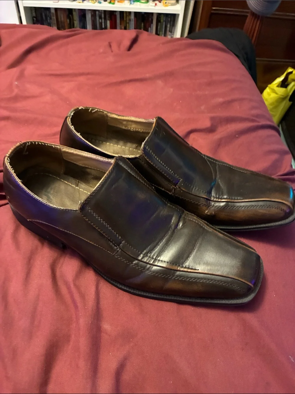jf j.ferrar Men's Dark Brown Leather Slip-On Loafers